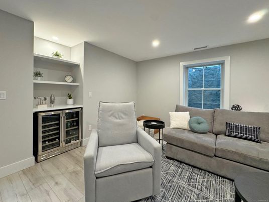 Interior, Recessed Lighting, Wood Texture Flooring