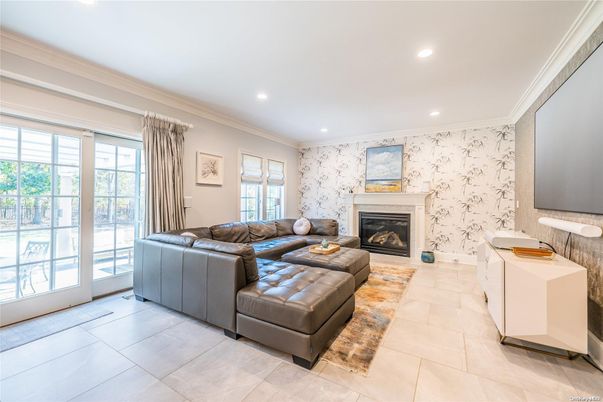 Fireplace, Interior, Living room, Recessed Lighting