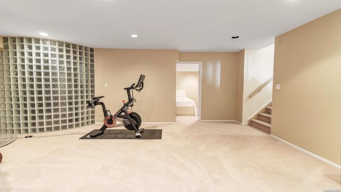 Fitness Equipment, Interior, Recessed Lighting