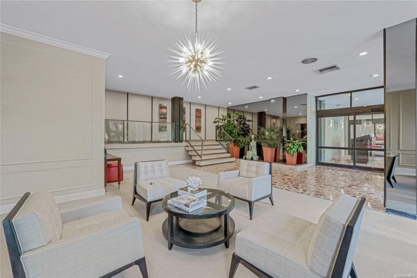 Interior, Living room, Pendant Lights, Recessed Lighting