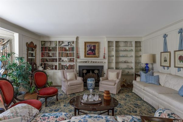 Fireplace, Interior, Living room