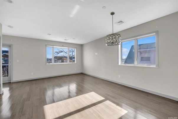 Chandelier, Empty room, Interior, Pendant Lights, Wood Texture Flooring