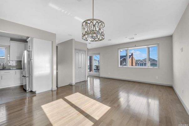 Empty room, Interior, Kitchen, Pendant Lights, Wood Texture Flooring