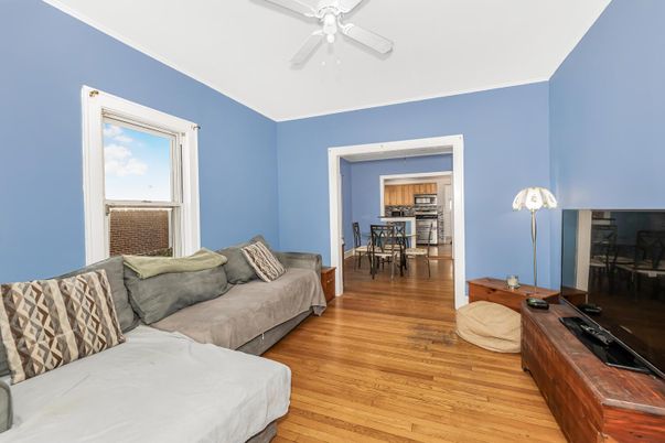 Dining room, Interior, Kitchen, Living room, Stainless Steel Appliances, Wood Texture Flooring