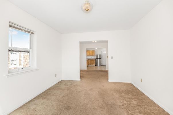 Empty room, Interior, Kitchen