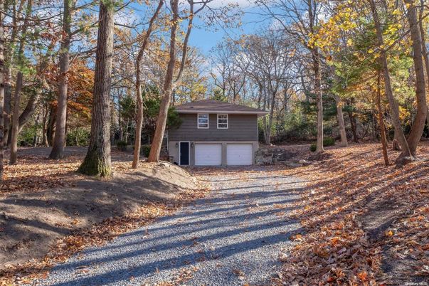 Backyard, Detached Garage, Exterior