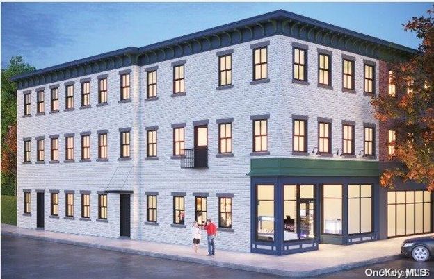 Exterior, Facade, Brick Facade, Chicago School