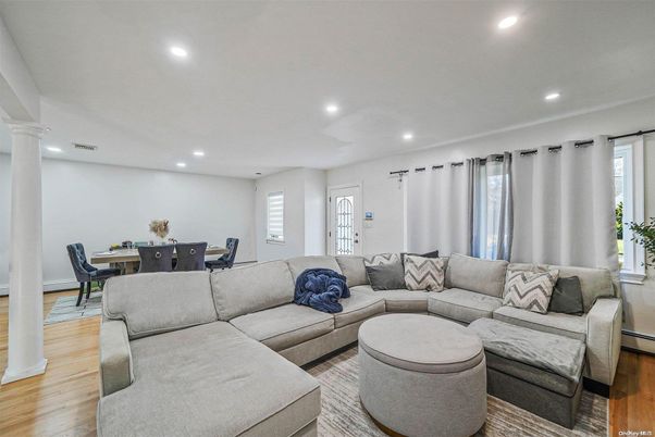 Dining room, Interior, Living room, Recessed Lighting, Wood Texture Flooring