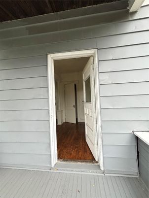 Exterior, Wood Texture Flooring