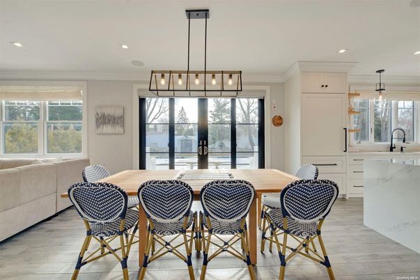 Dining room, Interior, Kitchen, Pendant Lights, Recessed Lighting, Wood Texture Flooring