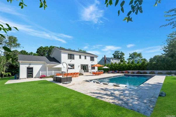Backyard, Exterior, Pool