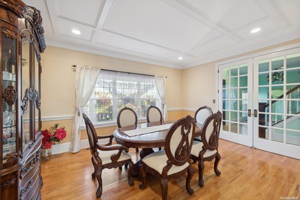 Dining room, Interior, Recessed Lighting, Wood Texture Flooring