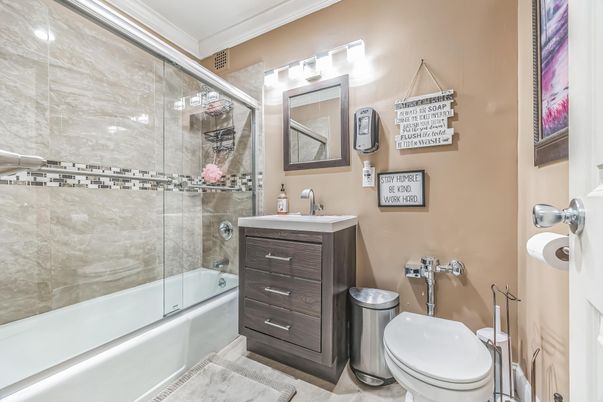 Bathroom, Glass Shower, Interior
