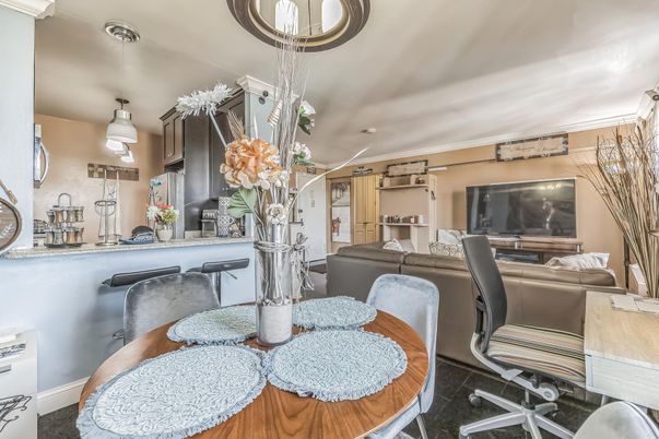 Dining room, Interior, Pendant Lights
