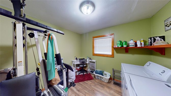 Home Office, Interior, Washer, Wood Texture Flooring