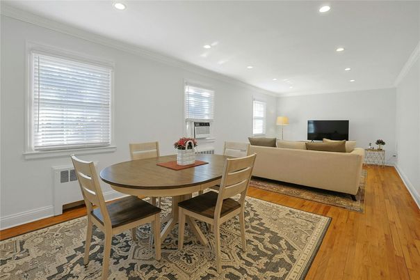 Dining room, Interior, Living room, Recessed Lighting, Wood Texture Flooring
