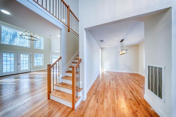 Interior, Pendant Lights, Recessed Lighting, Wood Texture Flooring