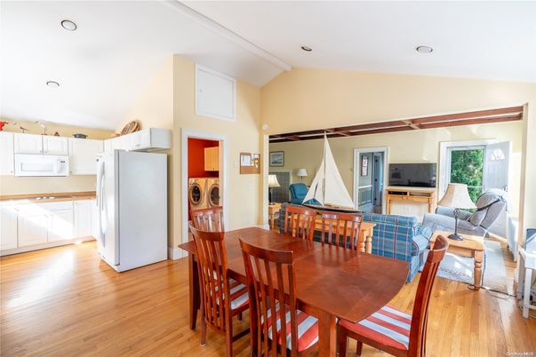 Dining room, Interior, Kitchen, Recessed Lighting, Wood Texture Flooring