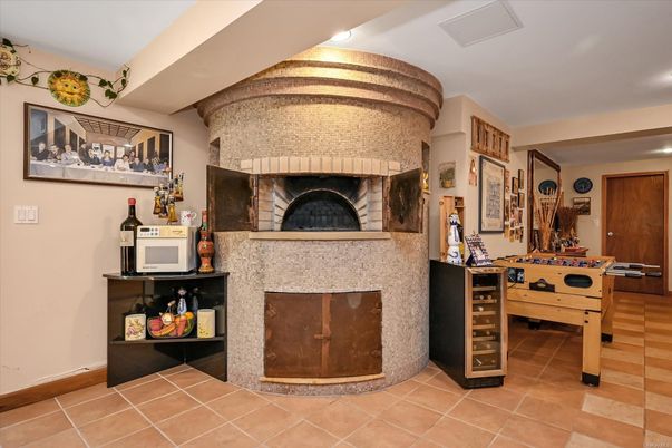 Fireplace, Game Room, Interior, Recessed Lighting