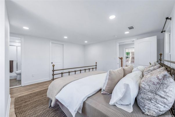 Bathroom, Bedroom, Interior, Recessed Lighting, Wood Texture Flooring