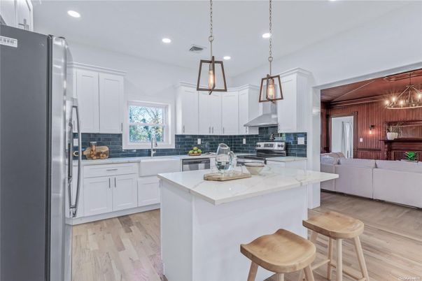 Interior, Kitchen, Living room, Pendant Lights, Recessed Lighting, Stainless Steel Appliances, Wood Texture Flooring