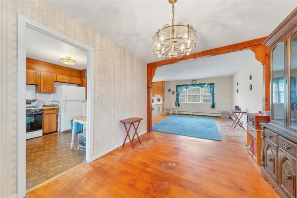 Chandelier, Interior, Kitchen, Wood Texture Flooring