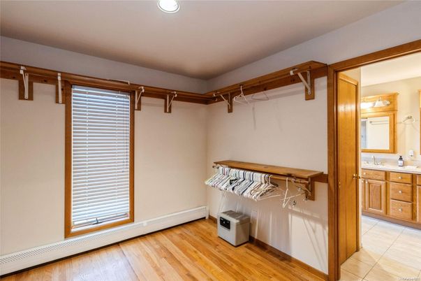 Bathroom, Interior, Recessed Lighting, Walk-in Closets, Wood Texture Flooring