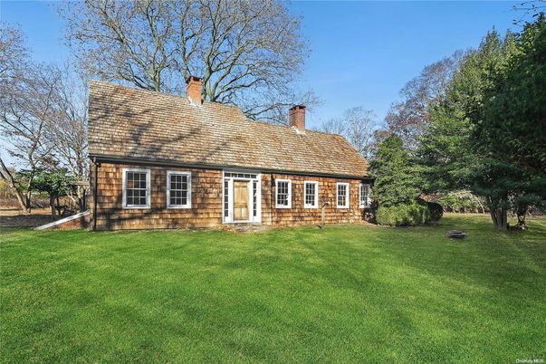 Backyard, Exterior, Facade, Cape Cod