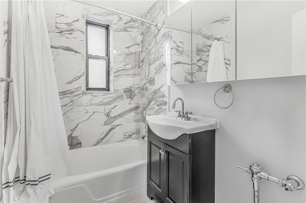 Bathroom, Interior, Marble Walls