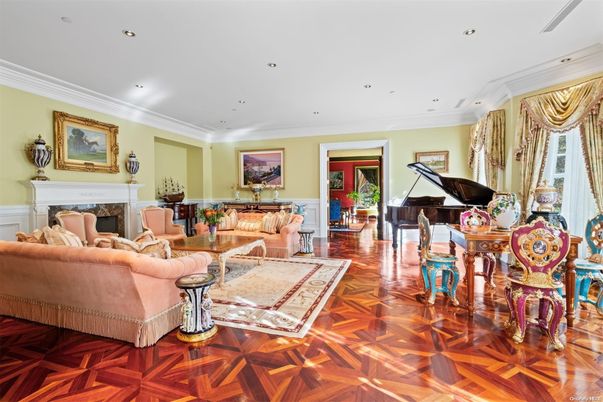 Fireplace, Interior, Living room, Piano, Recessed Lighting, Wood Texture Flooring