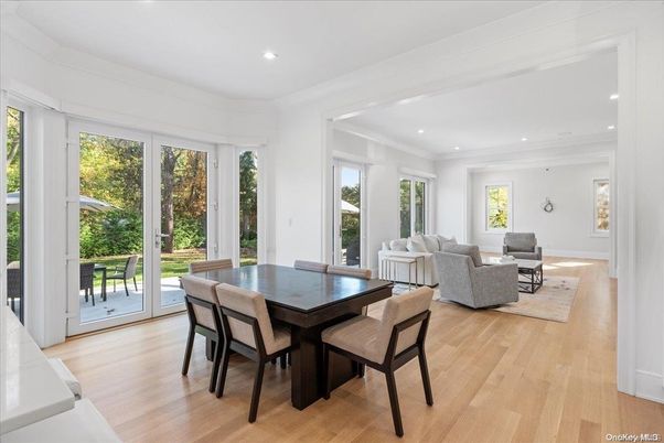 Dining room, Interior, Living room, Recessed Lighting, Wood Texture Flooring