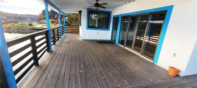 Exterior, Wood Texture Flooring