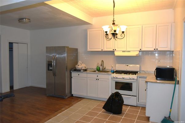 Chandelier, Interior, Kitchen, Stainless Steel Appliances, Wood Texture Flooring