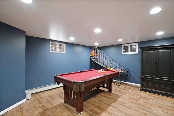 Billiard Table, Game Room, Interior, Recessed Lighting, Wood Texture Flooring