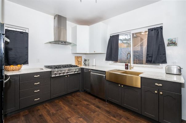 Interior, Kitchen, Stainless Steel Appliances, Wood Texture Flooring