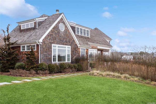 Exterior, Facade, Brick Facade, Brick Traditional