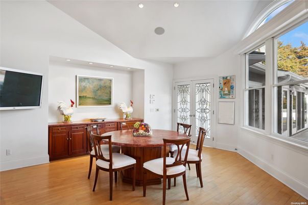 Dining room, Interior, Recessed Lighting, Wood Texture Flooring