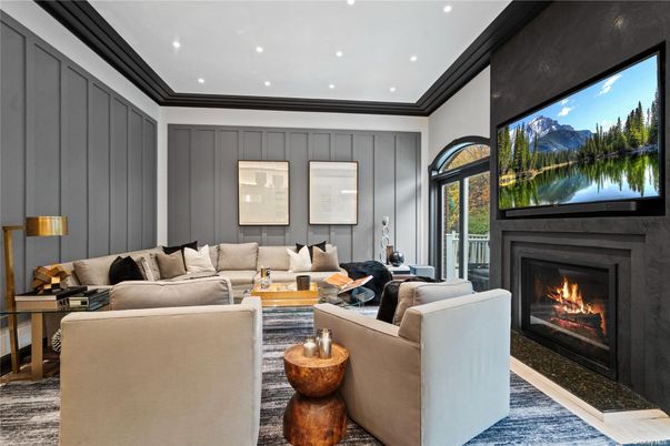 Fireplace, Interior, Living room, Recessed Lighting