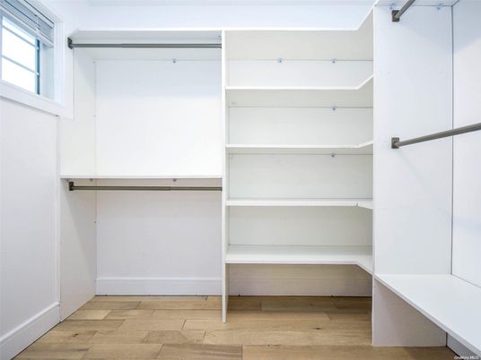 Interior, Walk-in Closets, Wood Texture Flooring