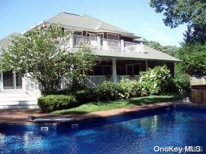 Exterior, Pool