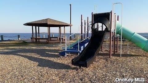 Exterior, Playground