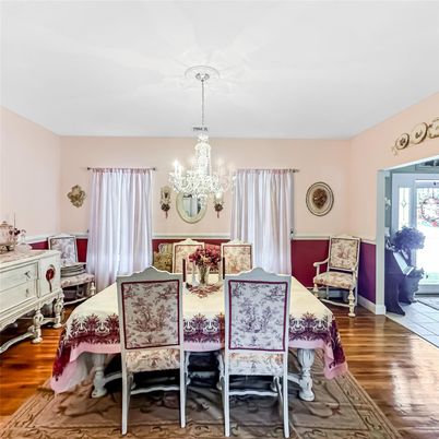 Chandelier, Dining room, Interior, Wood Texture Flooring