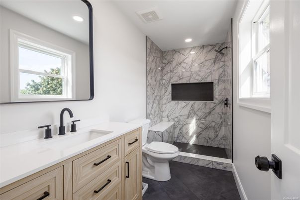 Bathroom, Interior, Marble Walls, Recessed Lighting