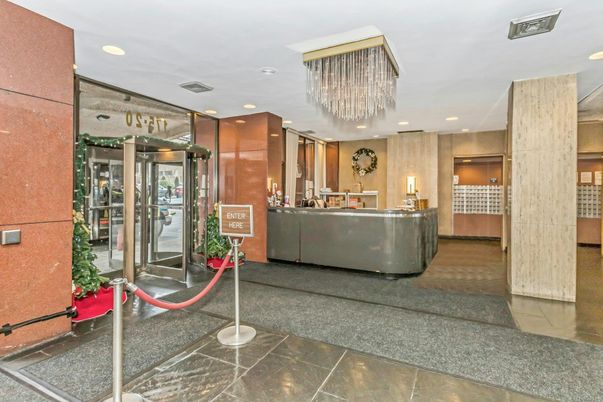 Chandelier, Interior, Recessed Lighting
