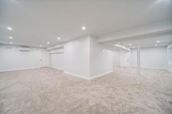Empty room, Interior, Recessed Lighting