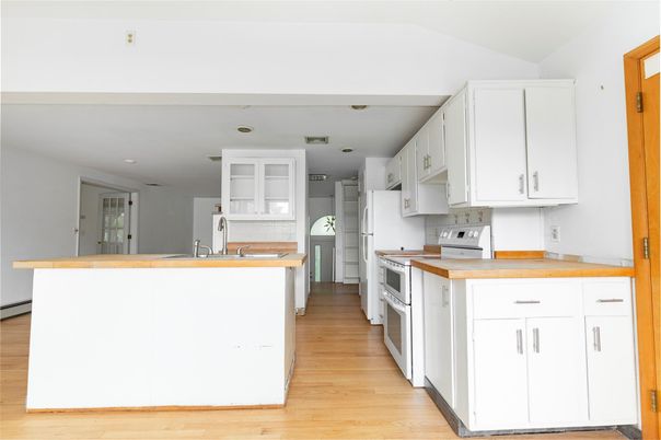 Interior, Kitchen, Recessed Lighting, Wood Texture Flooring