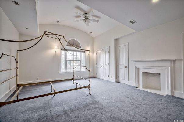 Empty room, Fireplace, Interior, Recessed Lighting