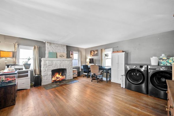 Dining room, Fireplace, Interior, Washer, Wood Texture Flooring