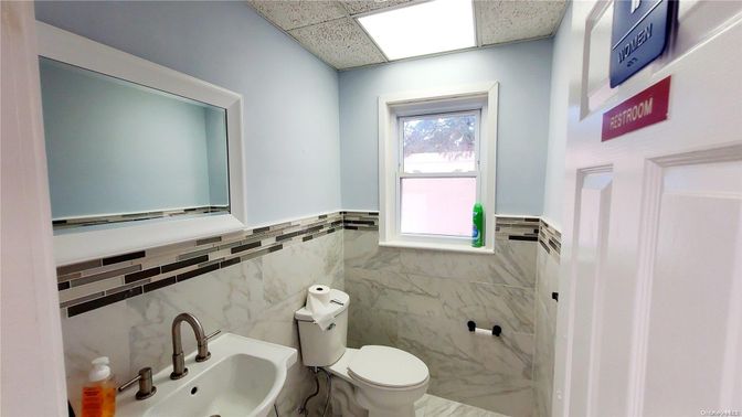 Bathroom, Interior, Marble Walls