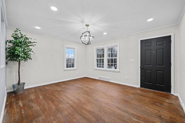 Empty room, Interior, Pendant Lights, Recessed Lighting, Wood Texture Flooring